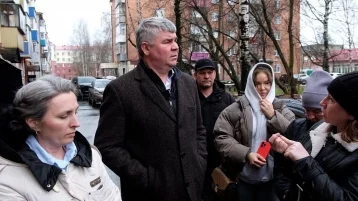 Фото: Мэр Междуреченска рассказал о ремонте сгоревшей крыши жилого дома 2