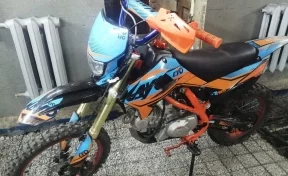В Кузбассе 12-летний мальчик на мотоцикле устроил ДТП и сбил 12-летнюю девочку