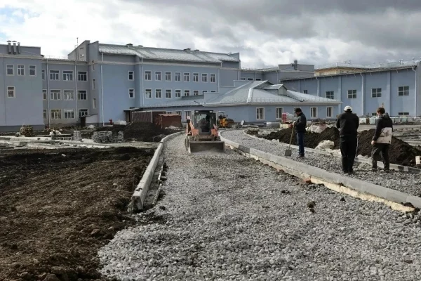 В Кемерове на финишную прямую вышел ремонт в школе №19, начатый в 2023 году