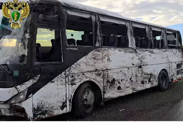 Дети пострадали в ДТП с перевозившим их футбольную команду автобусом в Челябинской области