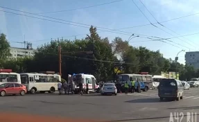 В Кемерове произошло серьёзное ДТП с маршруткой