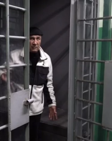 Иностранец так хотел вернуться в Кузбасс, что въехал в РФ по поддельным документам