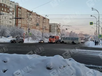 Фото: Стали известны подробности массового ДТП с маршруткой в Кемерове 1