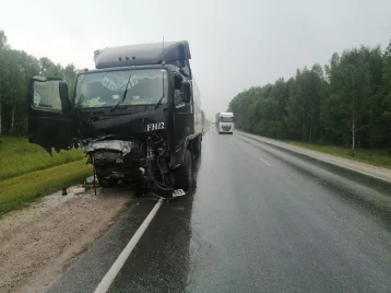 Фото: Погибли двое: стали известны подробности ДТП с грузовиком на трассе Кемерово — Новосибирск 1