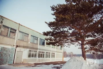 Фото: В кузбасской школе из-за радиации закрыли несколько кабинетов и спортивный зал 1