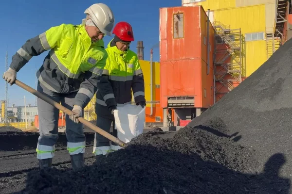 В День качества награждены лучшие работники Центральной углехимической лаборатории АО «СУЭК-Кузбасс»