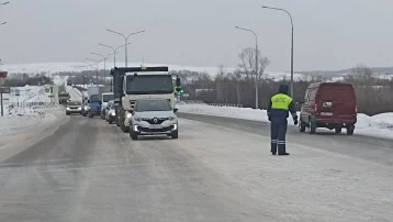 Фото: Два человека погибли и четыре пострадали в ДТП с грузовиком, автобусом и легковым автомобилем в Новокузнецке 4