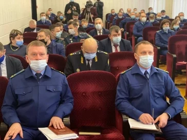 Фото: Заместитель Генпрокурора РФ потребовал в кратчайшие сроки пересмотреть ситуацию с промбезопасностью на шахтах и разрезах Кузбасса 3