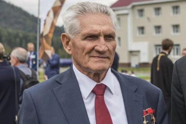 Легендарному космонавту Борису Волынову исполнился 91 год