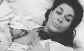 Татьяна Терёшина опубликовала видео кормления сына грудью