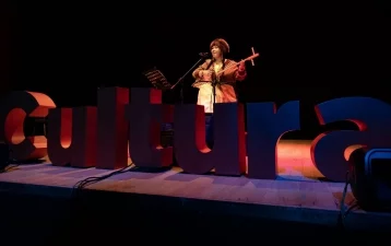 Фото: Солистка филармонии Кузбасса дала концерт в Колумбии 1