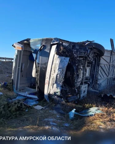 Названы причина и вероятный виновник жёсткого ДТП с автобусом в Приамурье
