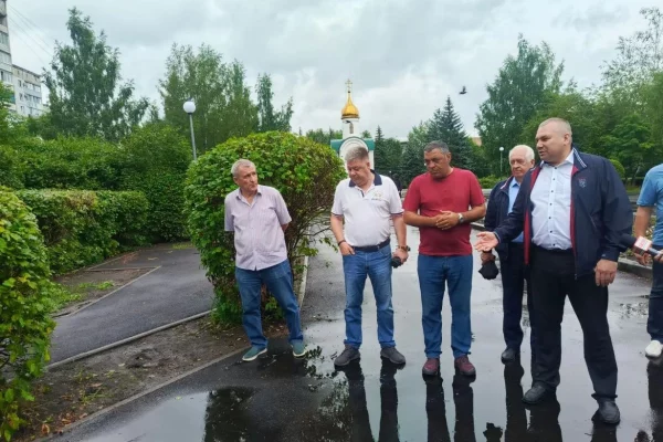Видны недочёты: мэр Новокузнецка отказался принять у подрядчика ремонт сквера