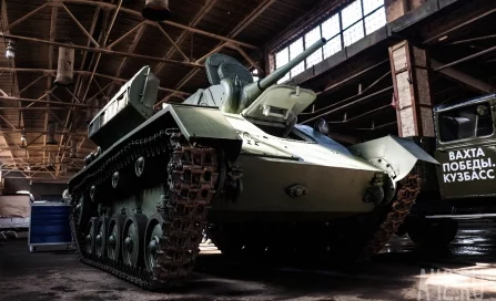 «Катюша» и танки: как в Кемерове проходит подготовка военной техники к параду 9 Мая