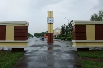 Фото: В Кемерове завершился ремонт Доски почёта в центре Кировского района 1