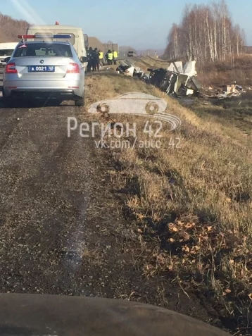 Фото: В Кузбассе осудили водителя ВАЗа, по вине которого погибли три человека 1