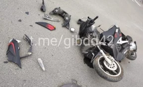 В Кузбассе пенсионер на мотоцикле пострадал при столкновении с автомобилем 