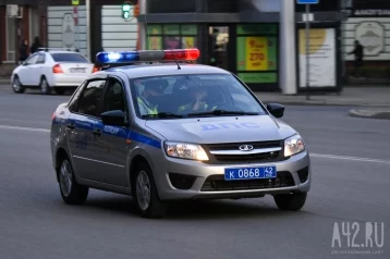 Фото: Инспекторы ГИБДД массово проверят водителей в Кемерове  1