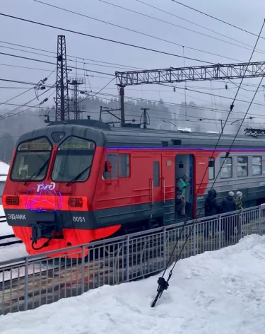 С начала года пригородные поезда Кузбасса перевезли 3,8 млн пассажиров