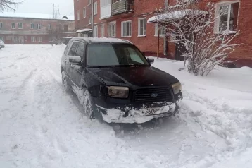 Фото: В Кемерове 12-летний школьник за рулём Subaru сбил женщину: пострадавшую госпитализировали 1