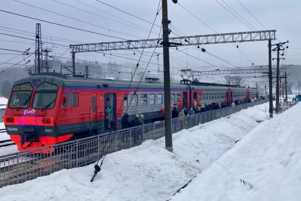 С начала года пригородные поезда Кузбасса перевезли 3,8 млн пассажиров