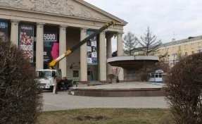 Илья Середюк: в Кемерове начали готовить к запуску фонтан у драмтеатра