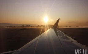 В Нью-Йорке два самолёта столкнулись на рулёжной дорожке в аэропорту 