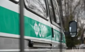 В Кузбассе приставы арестовали пассажирский автобус
