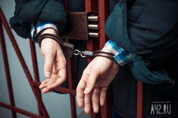 Полицейские задержали в Челябинске мужчину, который 26 лет находился в розыске