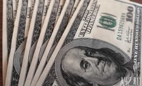 В США неуловимый преступник ограбил два банка при помощи записок с угрозами