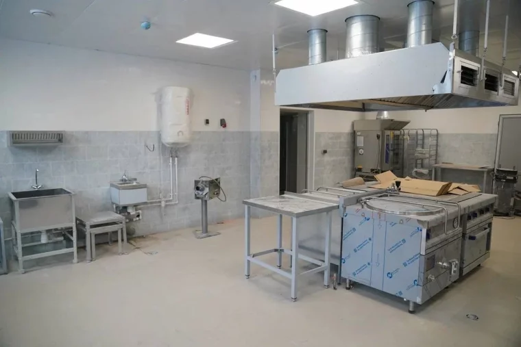 Фото: Илья Середюк назвал новые сроки завершения строительства школы №2 в Междуреченске 5