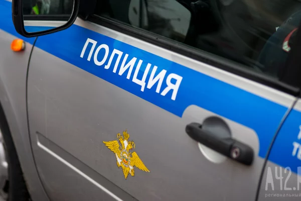 В Архангельске напавшего с ножом на сотрудников колледжа обезвредили студенты