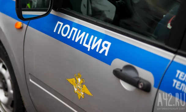 В Архангельске напавшего с ножом на сотрудников колледжа обезвредили студенты
