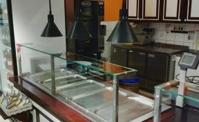В Кузбассе судебные приставы закрыли кафе на месяц из-за нарушений