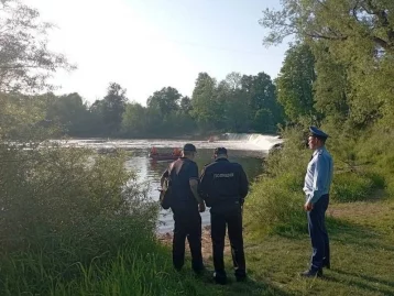 Фото: В Калининградской области 11-летняя девочка поскользнулась и утонула в реке  1