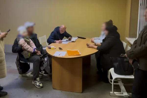 В новосибирском ТЦ нашли похищенную три года назад отцом девочку