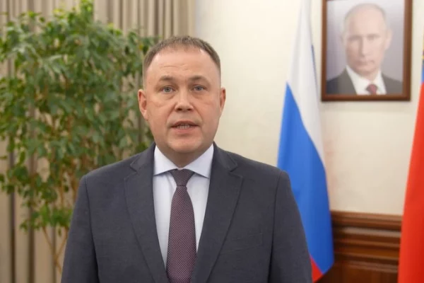 Илья Середюк поздравил кузбассовцев с Днём сотрудника ОВД