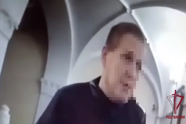 В Москве нетрезвый мужчина зашёл на территорию детского сада в поисках ночлега