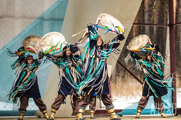 Кузбассовцам дадут 20 000 рублей за лучший костюм на фестивале в Междуреченске  