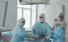 В Кузбассе хирурги удалили пенсионерке гигантскую грыжу