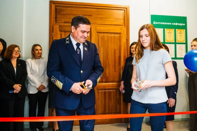 Фото: Виртуальные миры и технологии будущего: КузГТУ открыл лабораторию VR и запускает новую программу по биоинженерии 2