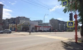 В Рудничном районе по проспекту Шахтёров Кемерова установили новый светофор