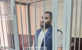 Блогеру Арсену Маркаряну продлили арест на 2 месяца