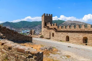 Фото: Генуэзские крепости Крыма хотят сделать объектом культурного наследия ЮНЕСКО 1