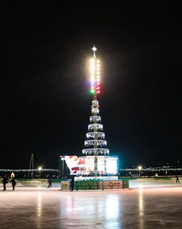 В Кемерове зимой откроют два огромных катка и прорубь на Красном озере