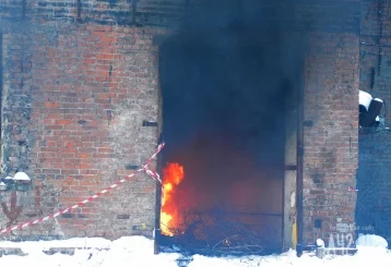 Фото: Кемеровчанин оставил племянников в горящем доме: один ребёнок погиб 1