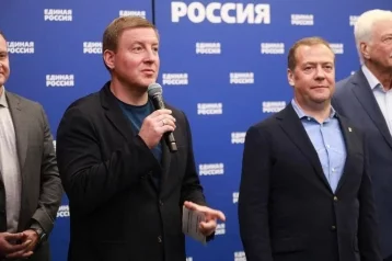 Фото: «Единая Россия» получила более 80% мандатов в гордумы 1