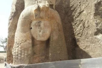 Фото: Археологи откопали статую бабушки Тутанхамона 1