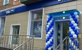 В Мариинске технологичный офис ВТБ сменил прописку