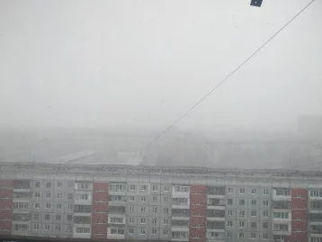 Фото: «Праздник зимы и труда»: в Кемерове резко похолодало и выпал снег 4